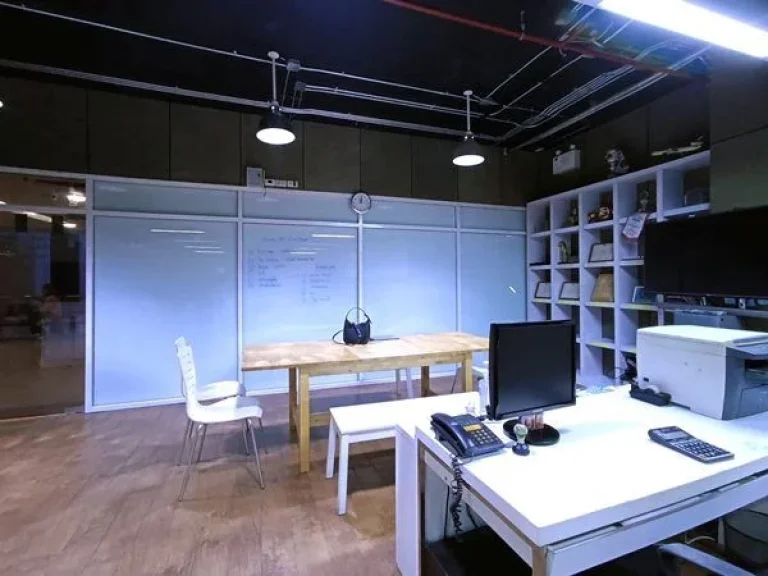 ขายพื้นที่ประกอบธุรกิจ ในอาคาร The Trendy OfficeampPlaza