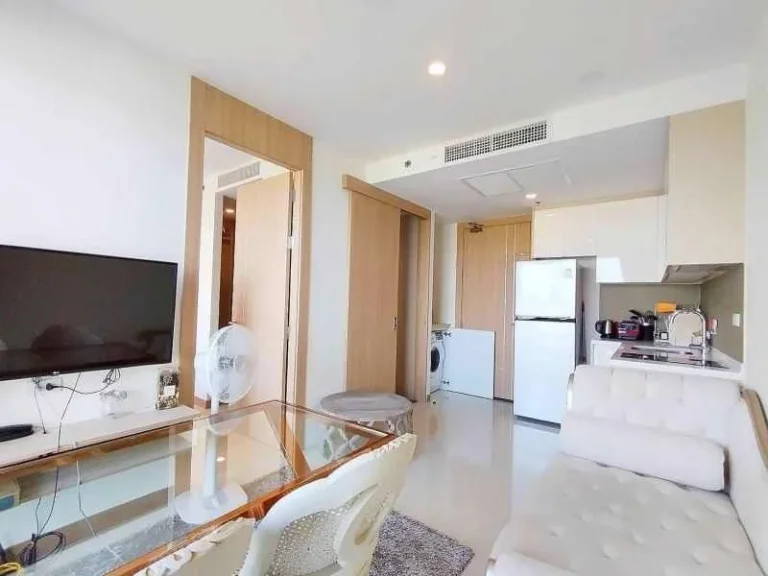 1 ห้องนอน ชั้น 30 วิวเมือง พร้อมระเบียง Condo for rent 1BR