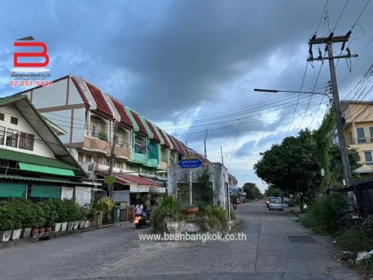 ทาวน์เฮาส์ หมู่บ้าน เรือนสุข 1 เนื้อที่ 18 ตรว