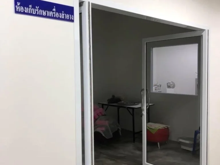 โกดังให้เช่า โรงงานให้เช่า กั้นห้องเรียบร้อย ตบ้านใหม่