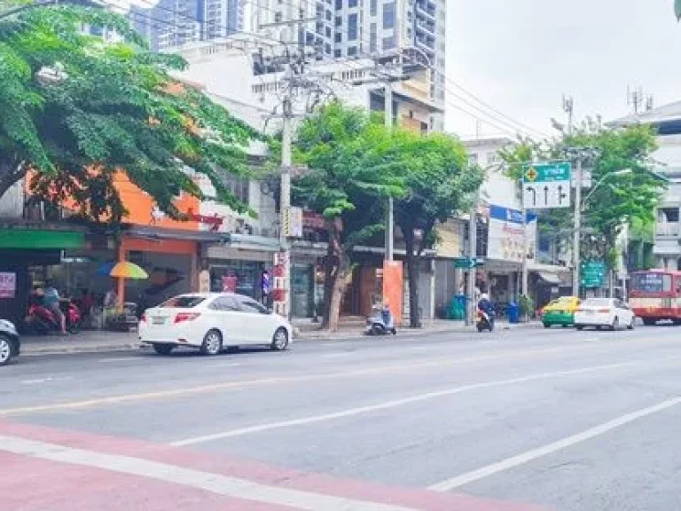 ขายอาคารพาณิชย์ ห้องมุม ใกล้ MRT บางโพ ประชาราษฎร์สาย1