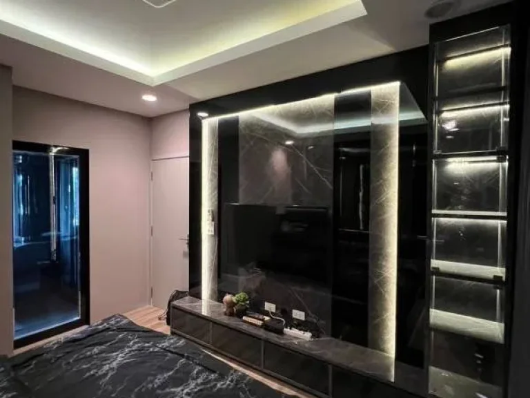 ขายด่วน บ้านหรู บ้านเดี่ยวหลังมุม ตกเเต่งสไตล์ Modern Luxury