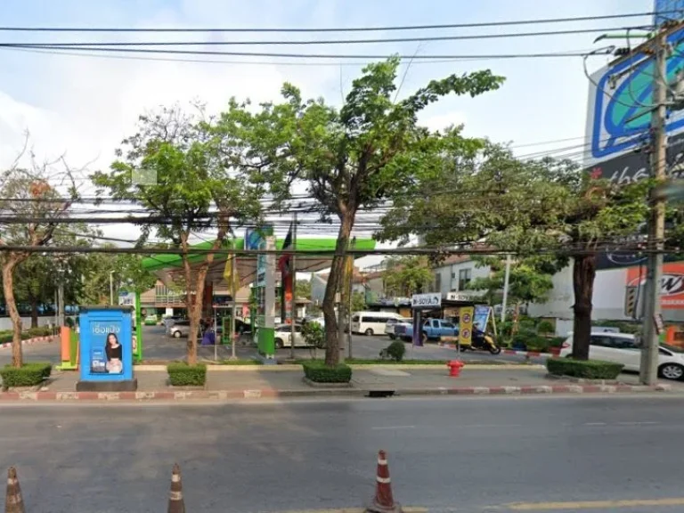 ขายด่วน ที่ดินพร้อมบ้านสวย เอกมัย 21 หิ้วกระเป๋าเข้าอยู่ได้