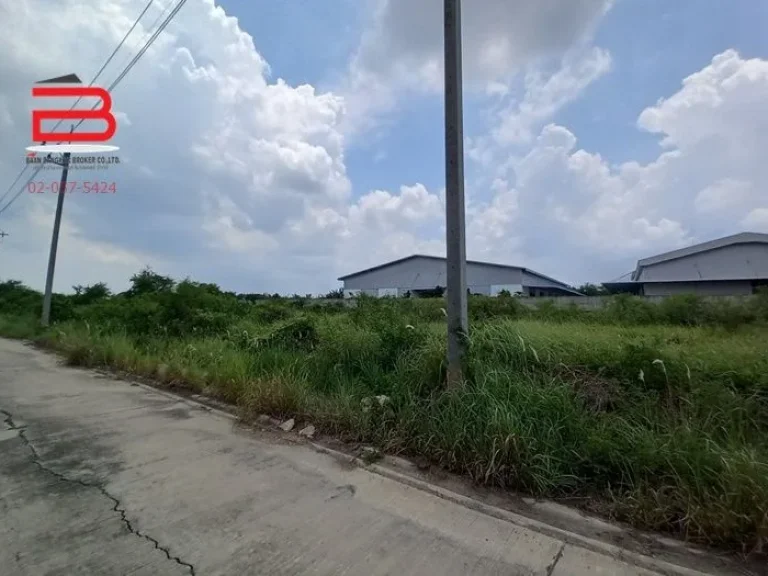 ที่ดินเปล่า บ้านสวนพร้อมสุข เนื้อที่ 124 ตรว ถนนสุวินทวงศ์