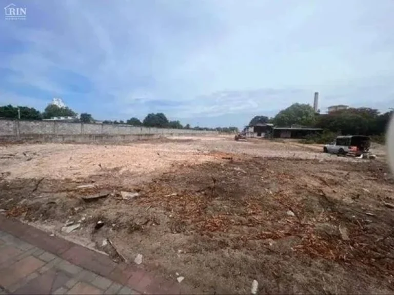 LAND FOR SALE IN PATTAYA ที่ดินติดทะเลพัทยา 15ไร่