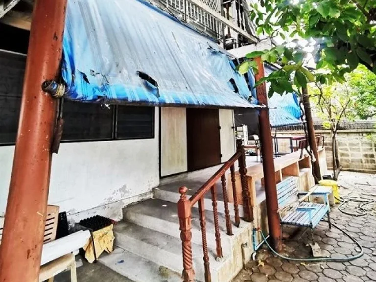 ขายที่ดินพร้อมบ้านเก่า86ตรว ซสมเด็จพระเจ้าตากสิน44 ทำเลดี