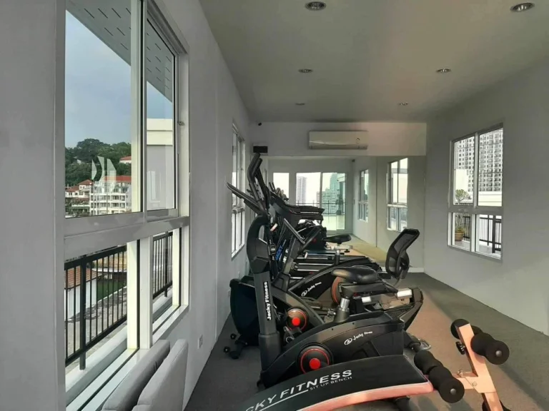 Corner unit 1 bedroom at Estanan Condo ตั้งอยู่