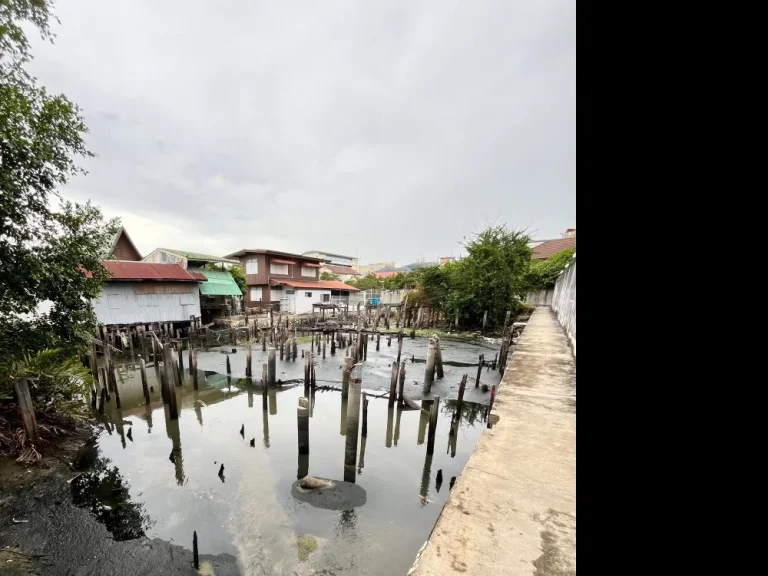 ขายที่แปลงสวยติดริมคลองบางกอกน้อย 212 ตรว