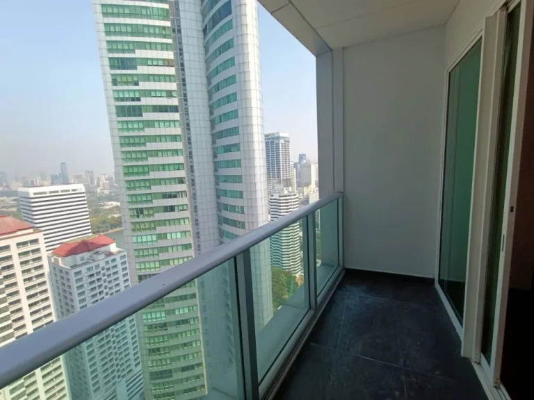 ให้เช่าคอนโด Millennium Residence Sukhumvit 128ตรม ชั้น 35