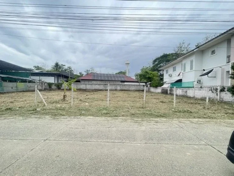 ที่ดินอเมืองเชียงใหม่ทำเลดีเหมาะสร้างทาวน์เฮาส์หรือบ้านไว้ป