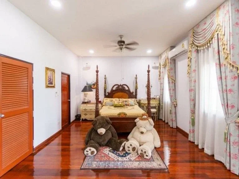 บ้านหรู นอกโครงการ บ้านคุณภาพ ติดหมู่บ้านลัดดารมย์