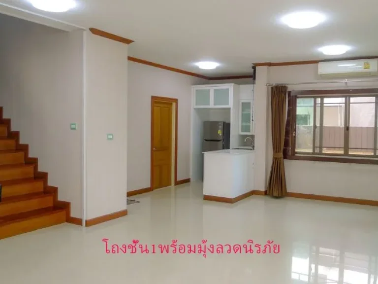 บ้านเดี่ยวสองชั้นสุดหรู หมู่บ้านเศรษฐสิริ ประชาชื่น Resident