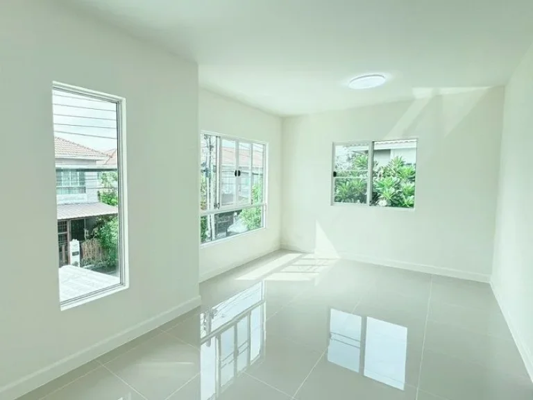 รีโนเวทใหม่ขาย289ล้าน ทาวน์โฮม2ชั้น 252ตรว หลังมุม