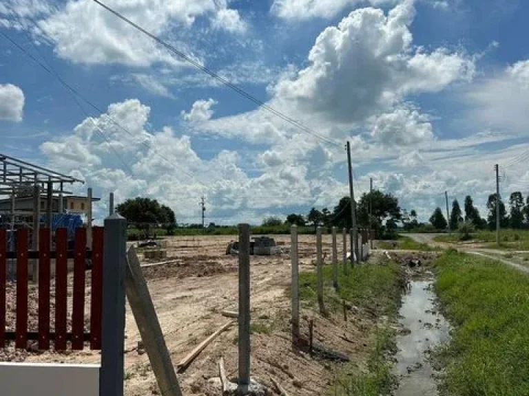 เป็ดจองโครงการใหม่ บ้านพร้อมที่ดิน หนองหญ้าไซร สุพรรณบุรี