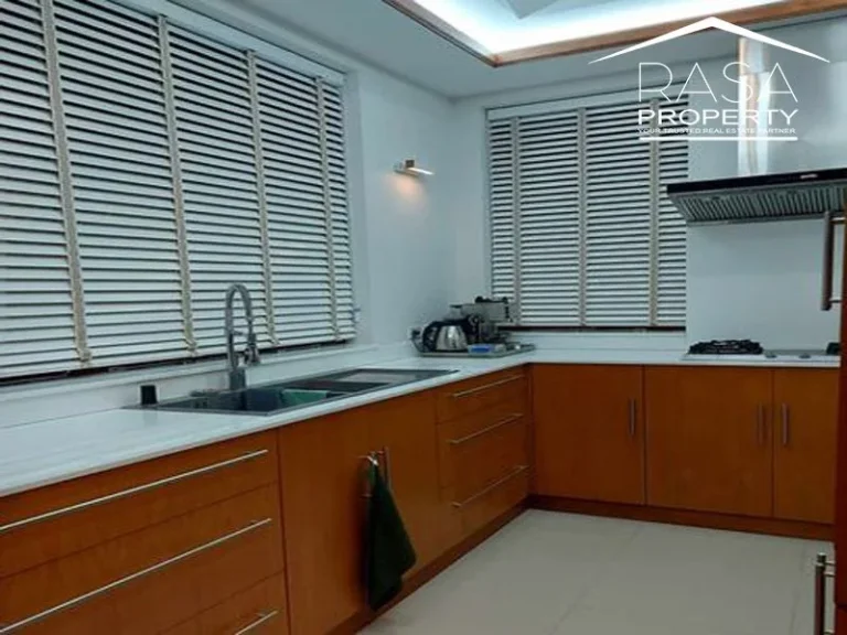 วิลล่าหรู ไสตล์ล้านนา Villa for sale lanna style ในเขาเต่า -