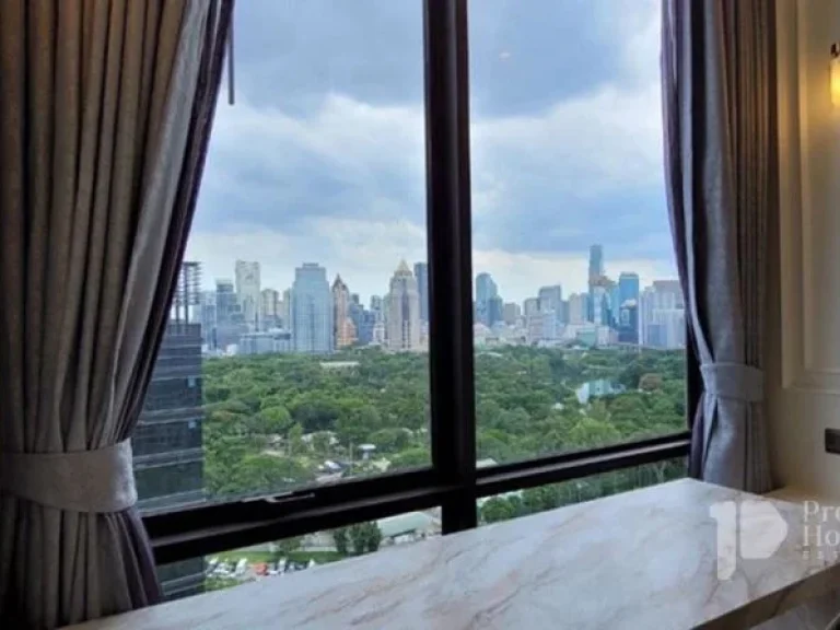 คุณพูดว่า MUNIQ หลังสวน คอนโด High Rise ระดับ Luxury