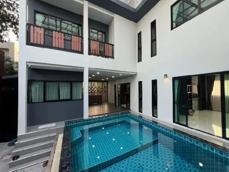 For Rent ให้เช่าบ้านเดี่ยว 3 ชั้น หลังใหญ่ Modern Style