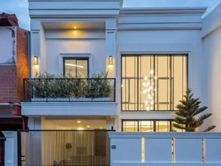 ขาย Artiar Modern Classic Townhome ราคา 159 ล้าน Line 