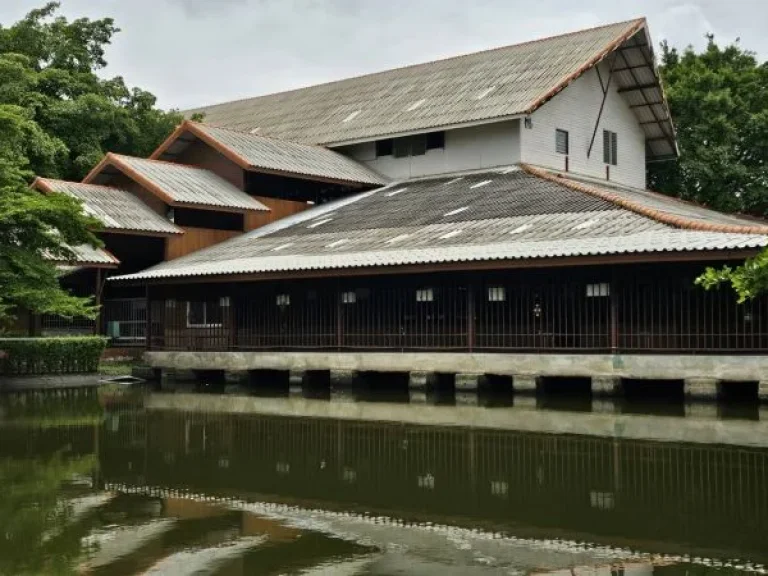 ขายที่ดินพร้อมสิ่งปลูกสร้าง 10 ไร่ ติดถนนลำลูกกา ตำบลคูคต