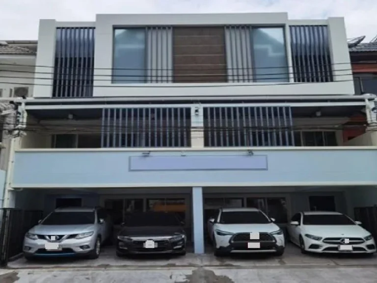 For Rent ให้เช่าอาคารสำนักงาน 4 ชั้น ถนนศรีนครินทร์