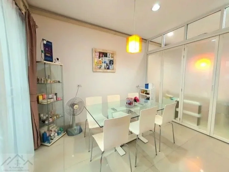 ให้เช่าทาวน์โฮม 3 ชั้น สไตล์ Modern บ้านกลางเมือง S-Sense