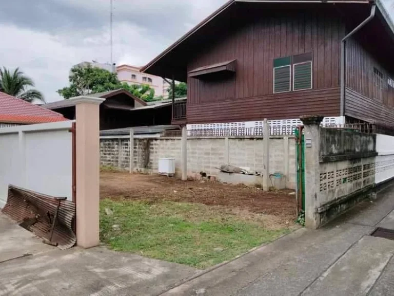 ขายที่ดินตำบลช้างม่อยติดถนนหายากแปลงเล็กๆในเมืองพร้อมโอน