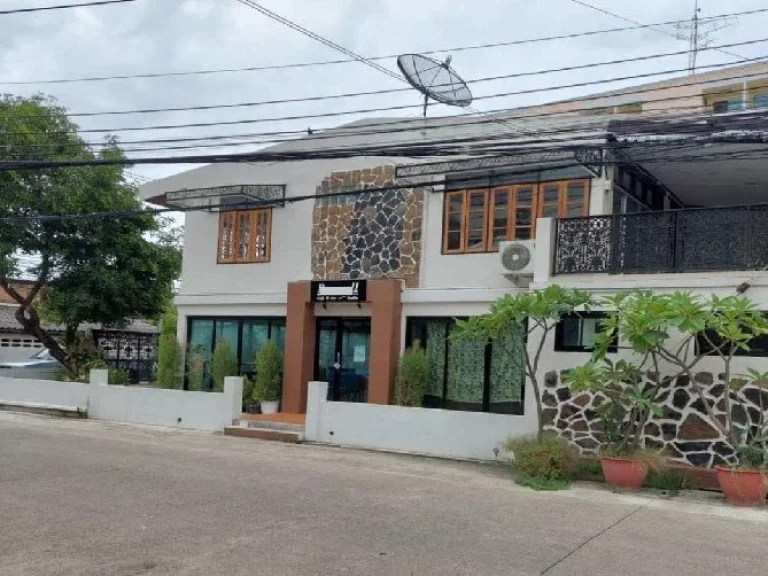 For Rent ให้เช่าบ้านเดี่ยว 2 ชั้น ซอยติวานนท์ 28 ใกล้รถไฟฟ้า