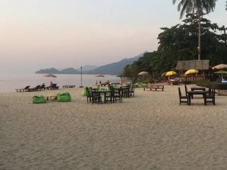 ขายที่ดินพร้อมโรงแรมบนเกาะช้าง ติดหาดทราย หาดไก่แบ้