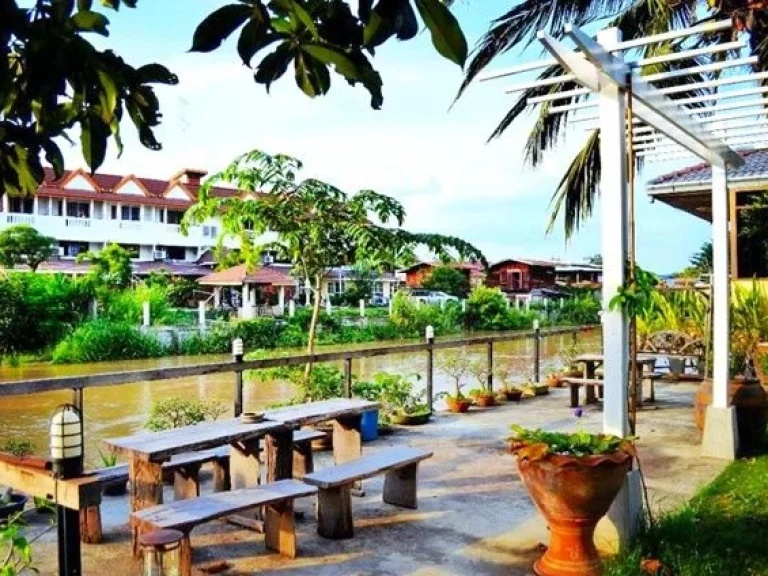 บ้านไทยไม้สักทองเดี่ยวริมน้ำ 129 ตรวา ให้เช่า-ขาย Hostel