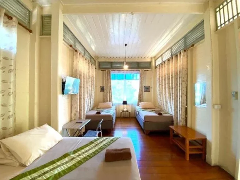 บ้านไทยไม้สักทองเดี่ยวริมน้ำ 129 ตรวา ให้เช่า-ขาย Hostel