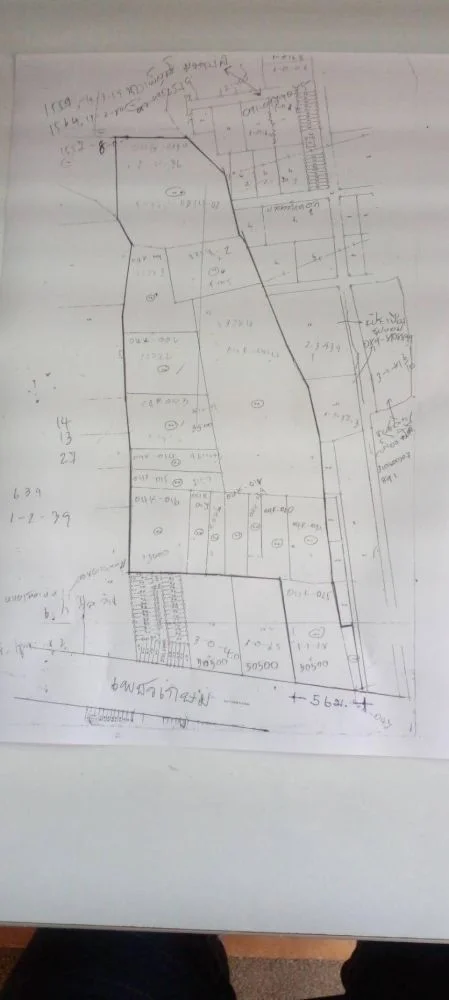 ขายที่ดินแปลงใหญ่ทำเลดี ติดถนน ตำบลอ้อมน้อย อำเภอกระทุ่มแบน