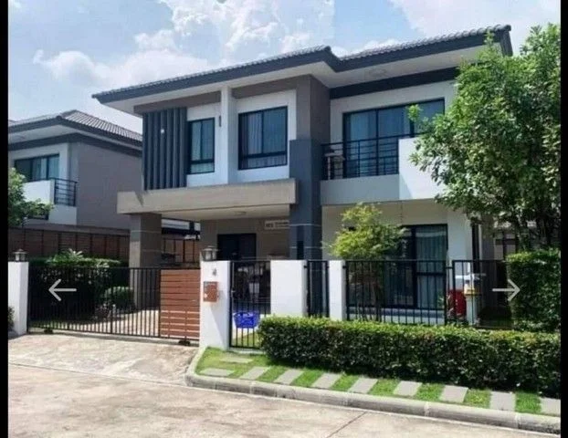 บ้าน หมู่บ้านซีรีน ใกล้ โฮมโปรเพชรเกษม 7790000 BAHT 4BR 0 ไร่