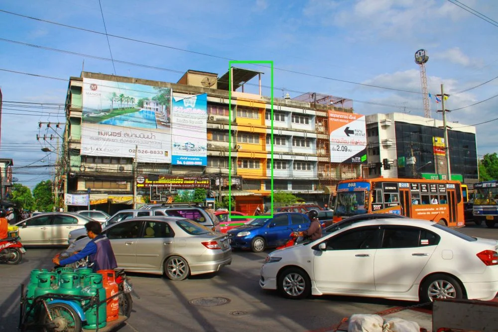 ขายบ้านตึกแถวติดถนนใหญ่ ข้างธนาคาร ธกส. โรงเรียนพาณิชย์ 4ชั้น