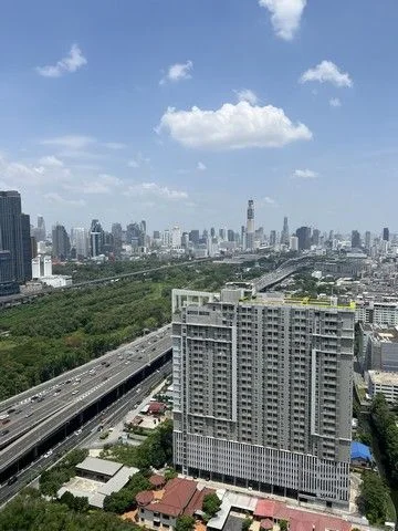 ขายคอนโดไลฟ์ อโศก ( Life Asoke) ถนนพระราม 9 ใกล้สถานีรถไฟฟ้า