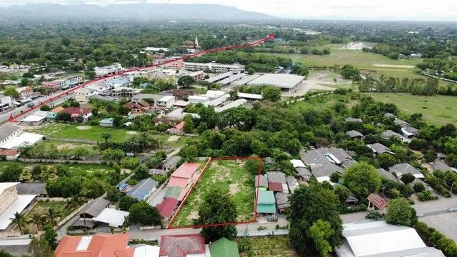 ที่ดินแปลงสวยใกล้ถนนหลวง 108 อ.สันป่าตองใกล้กาดงัว 750 เมตร