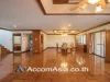 Private Living Home Townhouse 3 Bedroom For Rent BTS Phrom Phong in Sukhumvit Bangkok