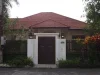 A quality fully furnished house with maids room Doi Saket HS094-03