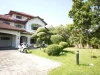 ขายบ้านหลังใหญ่ 5 ห้องนอน หมู่บ้านลดาวัลย์ ศรีนครินทร์ - 5 bedrooms house for sale at Laddawan Srinakarin