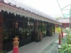 ร้านอาหารและบ้านพักอาศัย