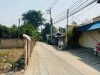 ขายที่ดินห่างถนนเลียบรถไฟเพียง 50 เมตร ราคาถูก